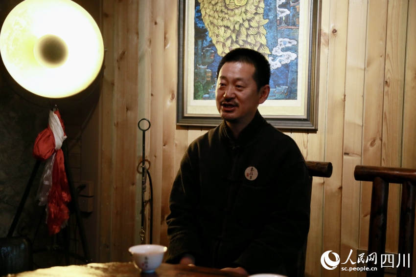 正在接受人民網(wǎng)記者采訪(fǎng)的蔣維明。人民網(wǎng)記者 朱虹攝